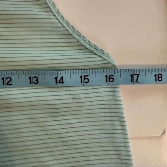 Lululemon 105 F Singlet Silver Gray Stripe Heathered Angel Blue Size 10 - Picture 9 of 9